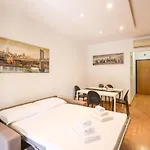 Free Parking Chic - Balcony, Ac, Wi-fi * 로마