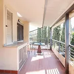 아파트 Free Parking Chic - Balcony, Ac, Wi-fi *