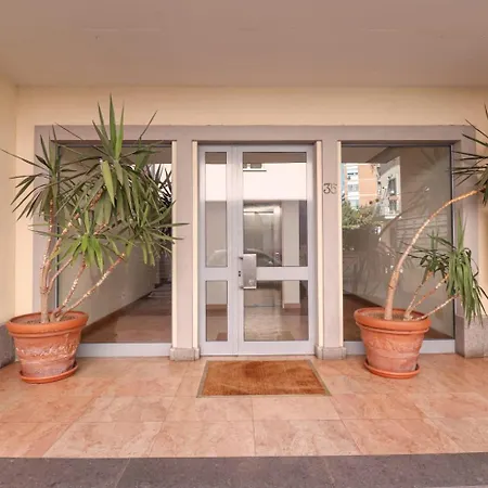 Free Parking Chic - Balcony, Ac, Wi-fi Apartamento